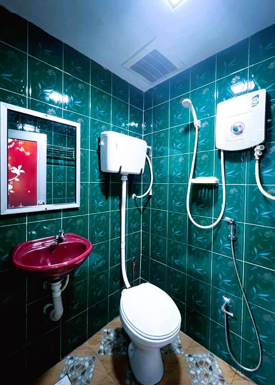 Damansara Damai Hotel- Dd เปอตาลิงจายา ภายนอก รูปภาพ